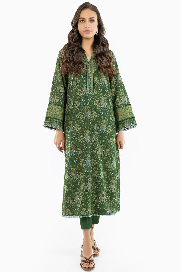 Alkaram Studio Winter Sale with Upto 50% off