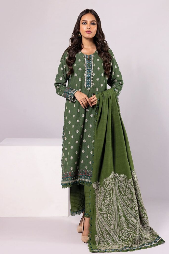 Khaadi Winter Sale Upto 70% off at Green dresses