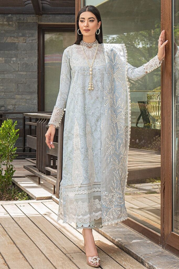 Mushq Winter Sale on Khaddar and Linen