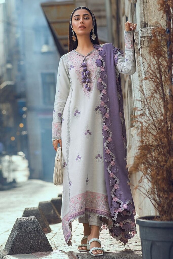 Mushq Winter Sale on new Dresses