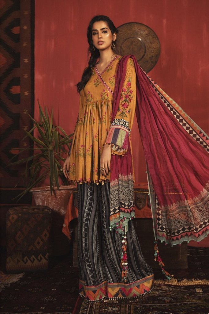 Maria B Winter sale on Unstitched collection